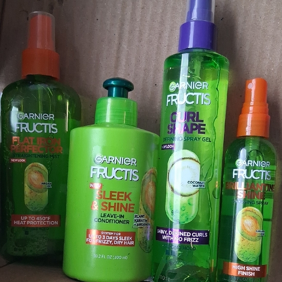 Garnier Other - 4 Piece GARNIER FRUCTIS BUNDLE
